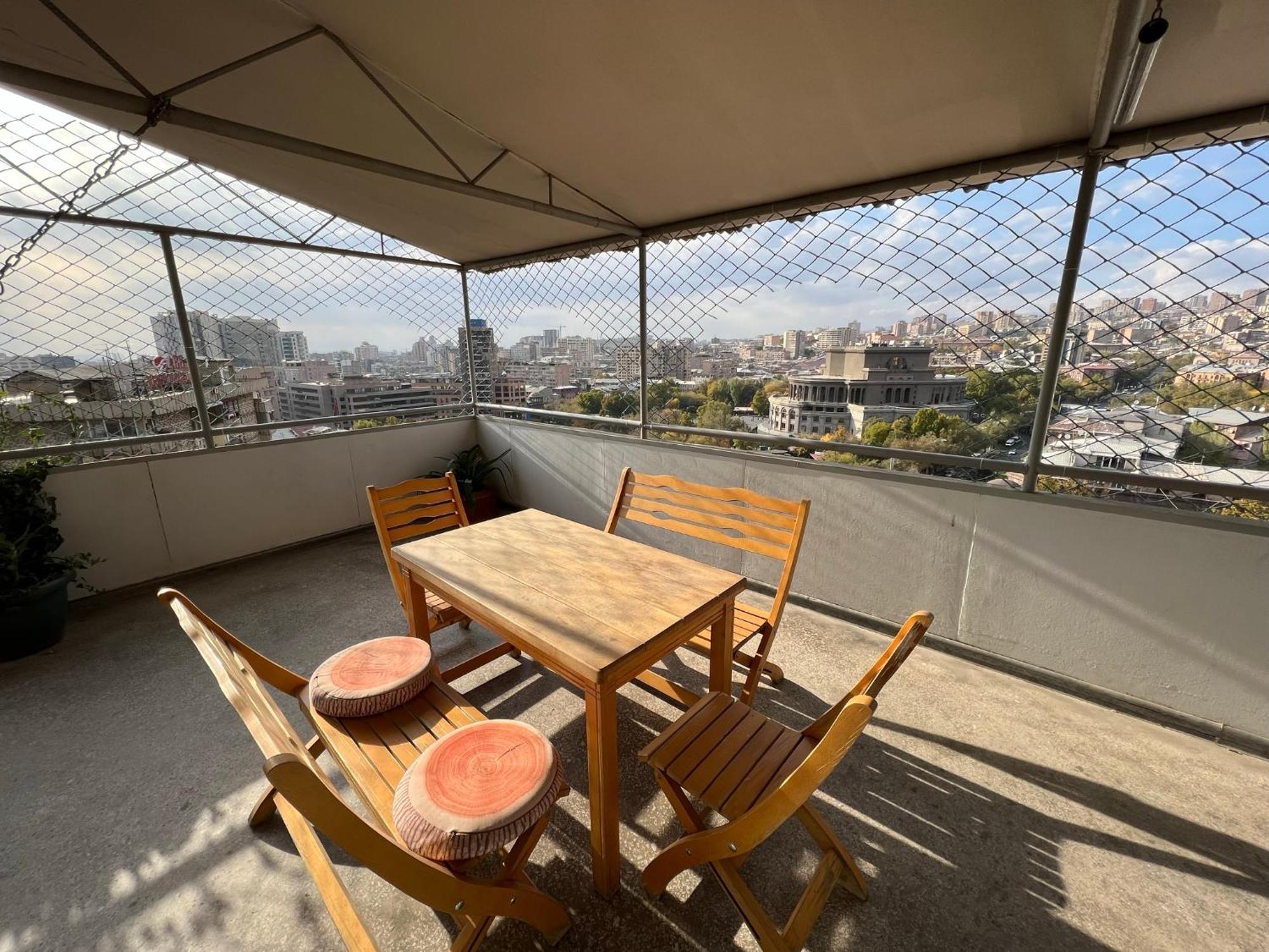 The View Apartments Erivan Exterior foto