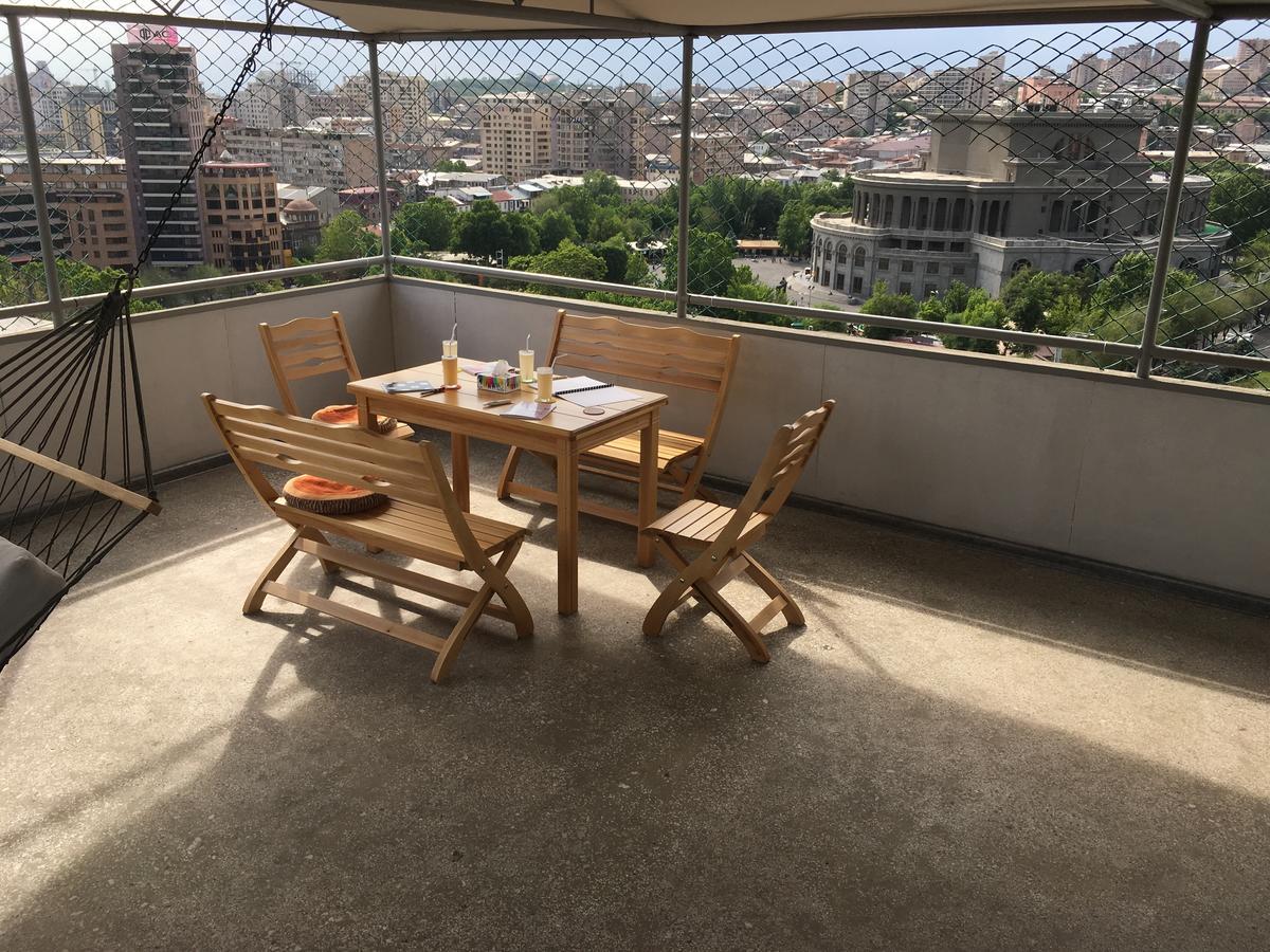 The View Apartments Erivan Exterior foto